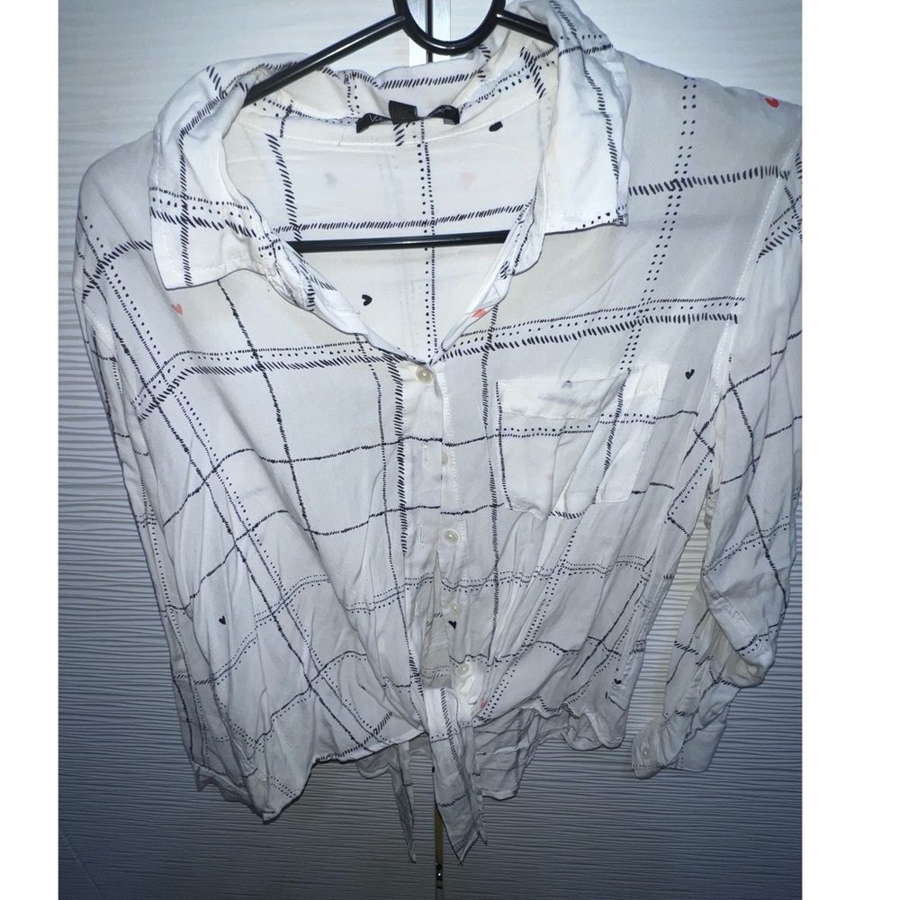 Heart design button down shirt with knotted front